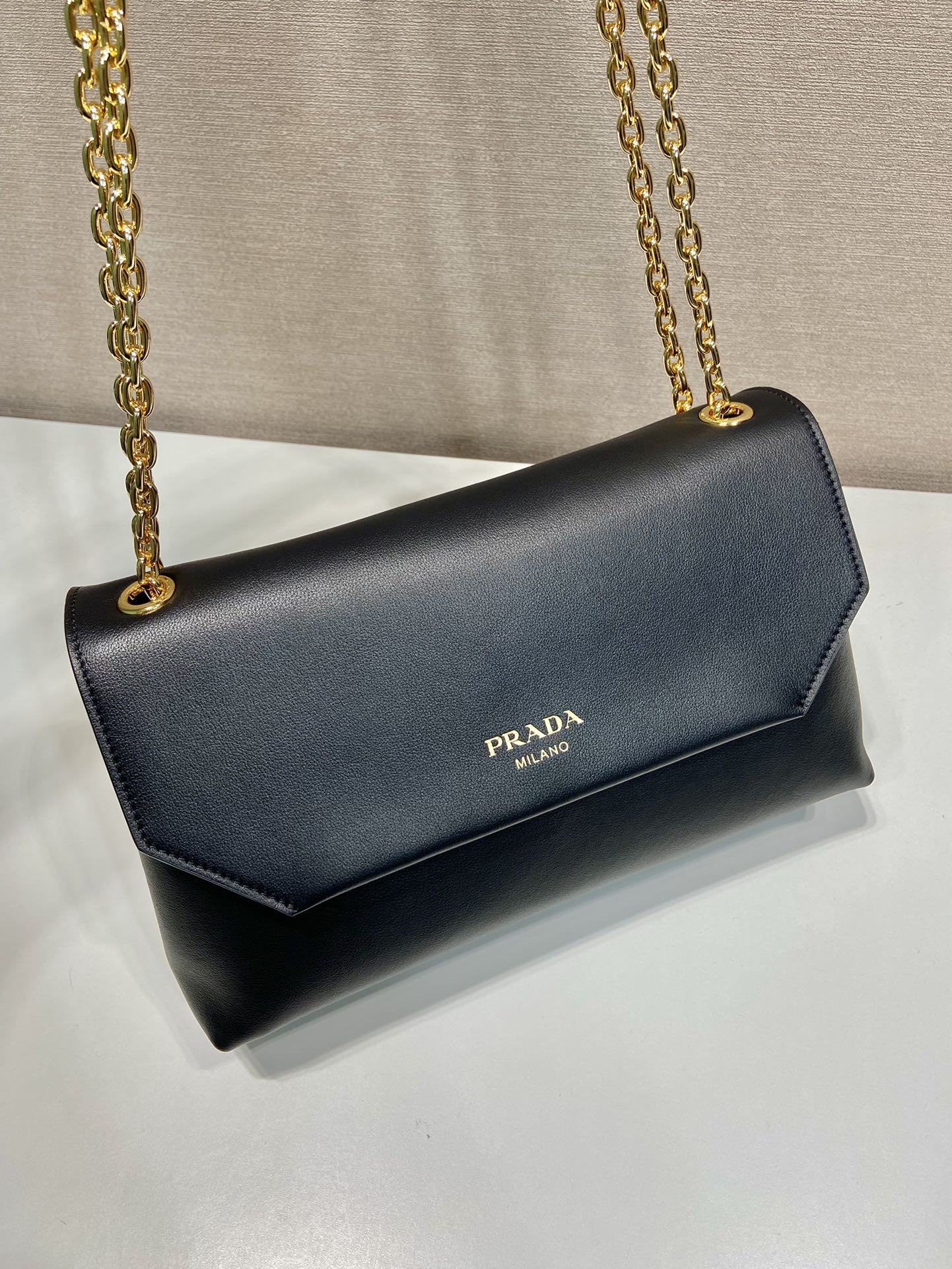 Pra*a top handbags-1bd371-29*16*9.5cm