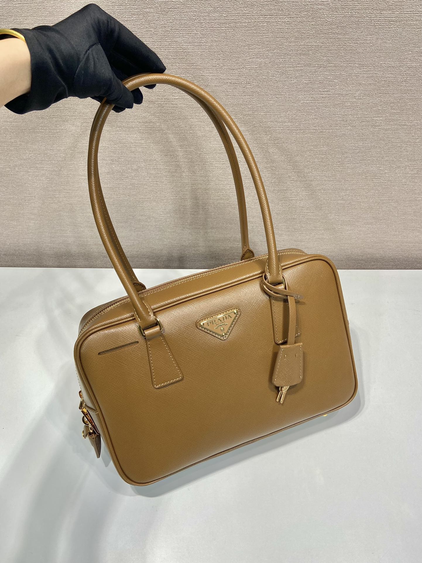 Pra*a top handbags-1ba428-29*19*8cm