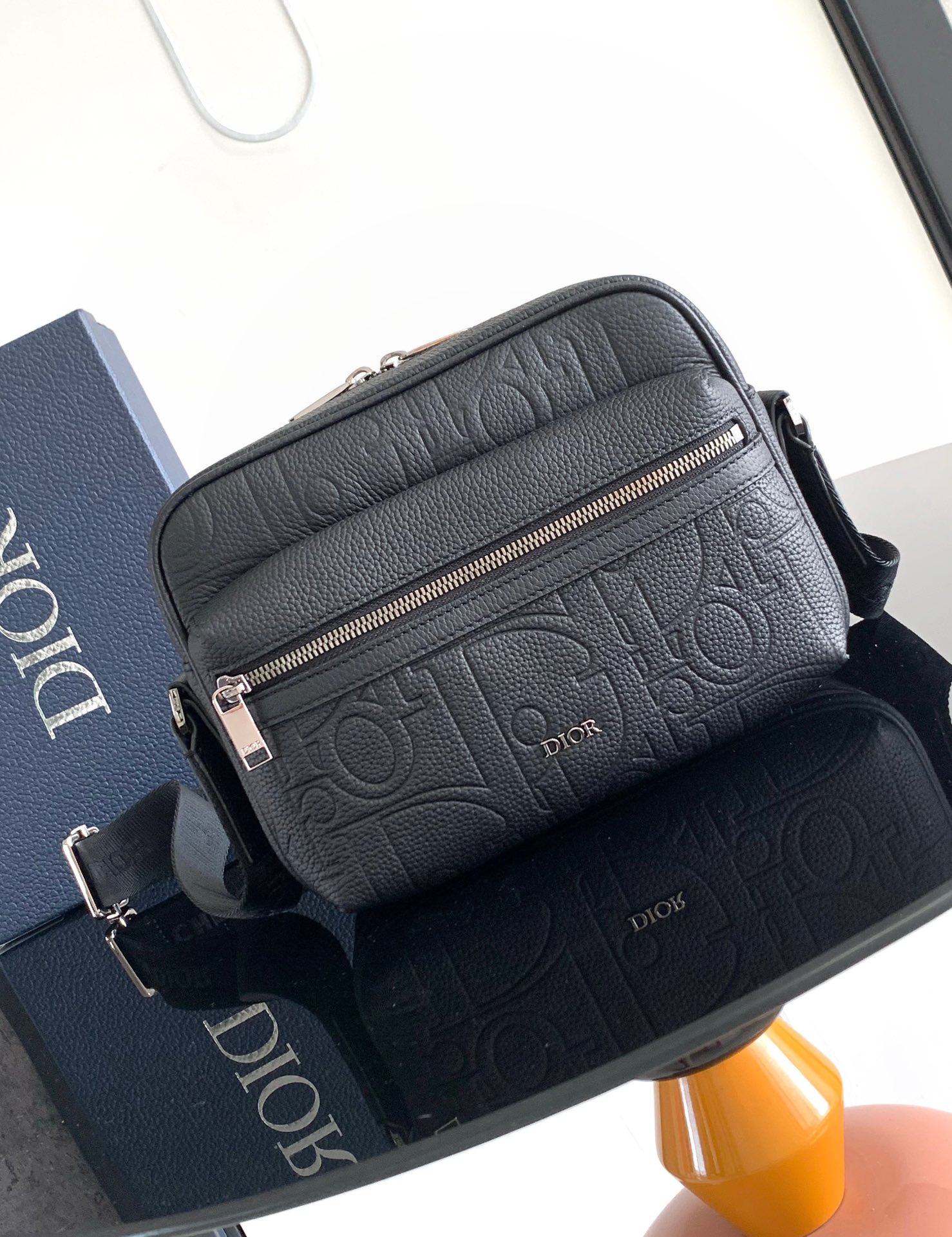 D*or rider 2.0 bag-23 x 17 x 7.5cm