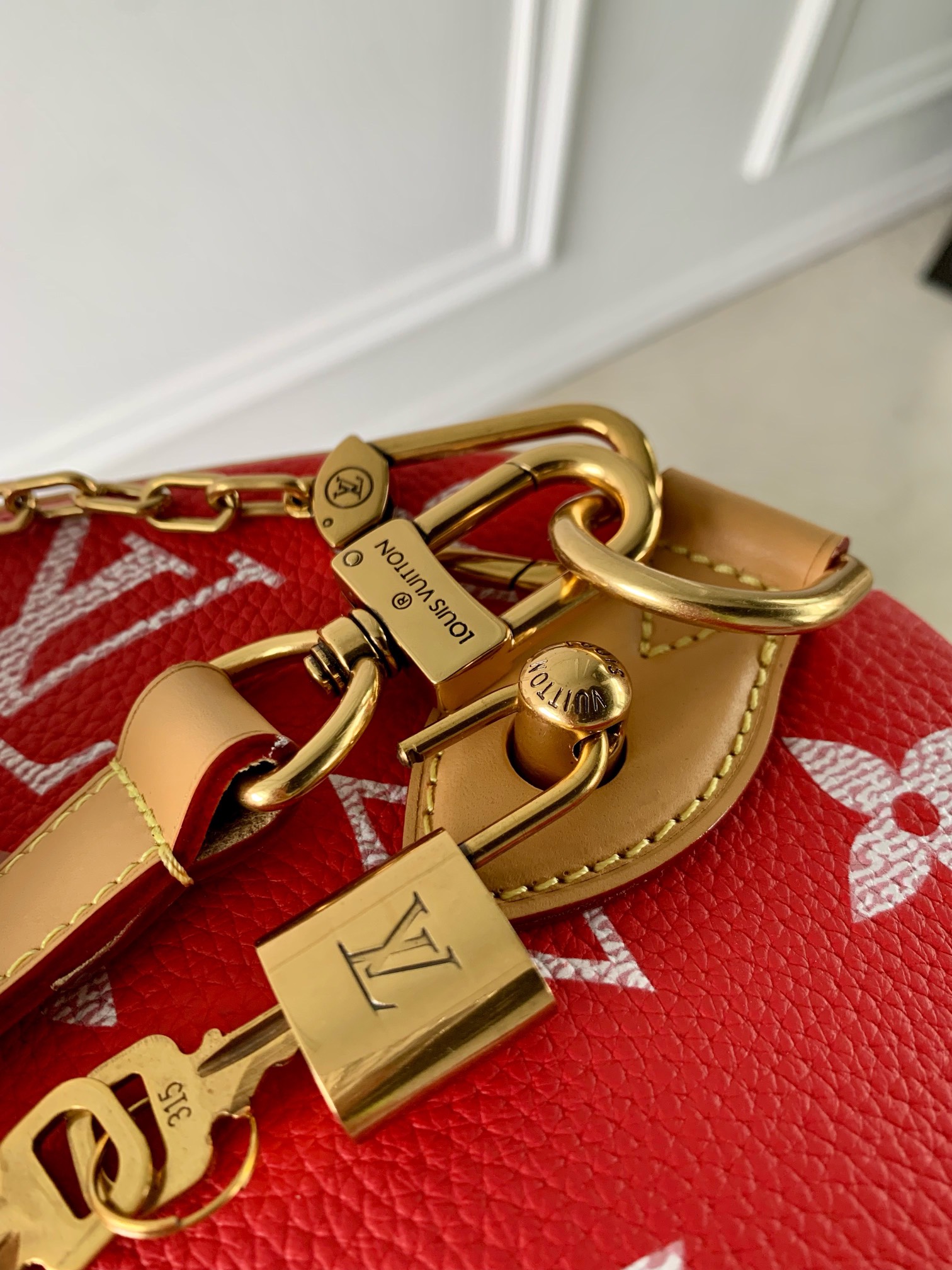 l0*is V*t0n speedy p9 bandoulière 50 monogram leather -50x32x29cm