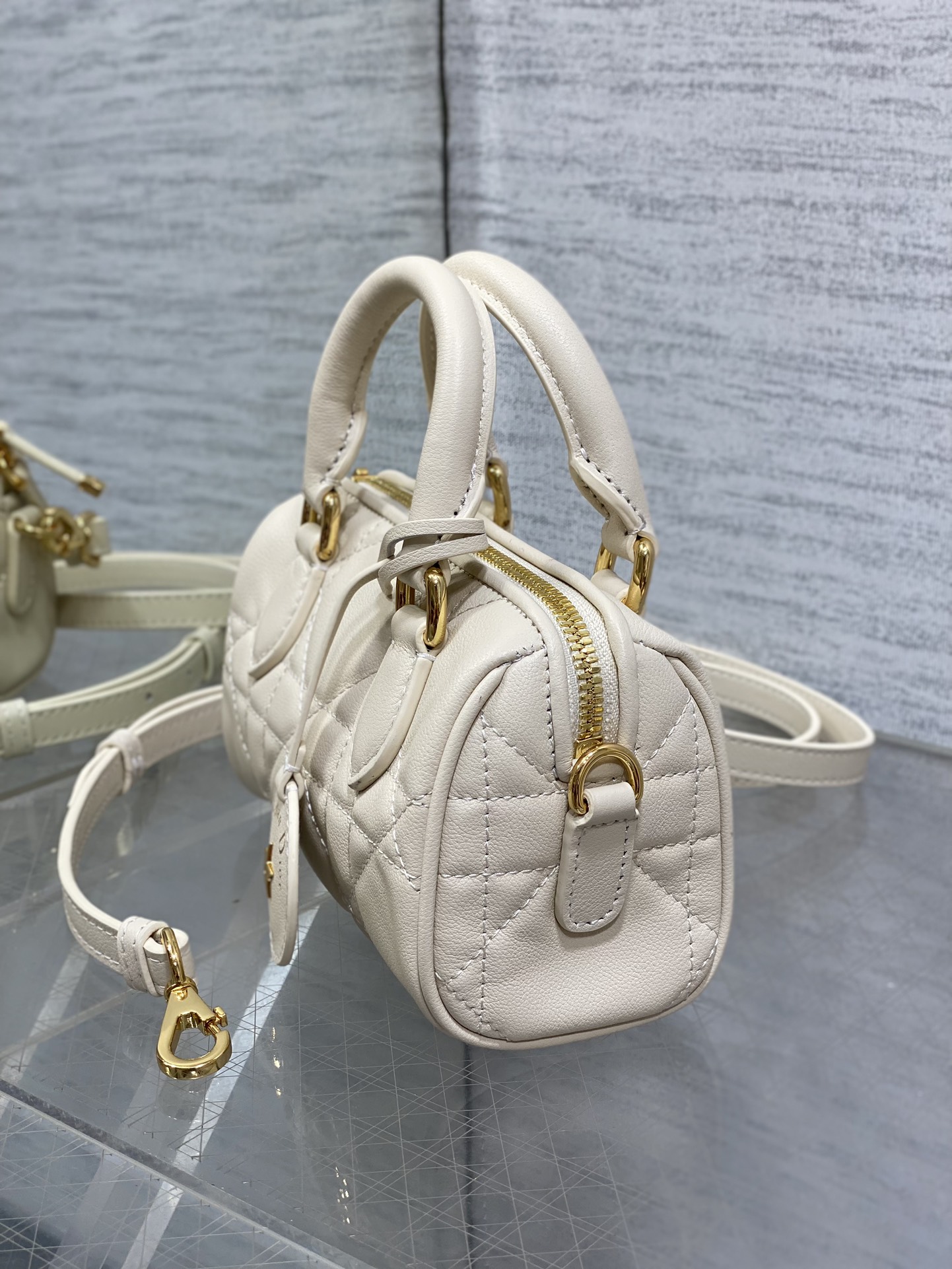 D*or groove bag-17*10*8cm