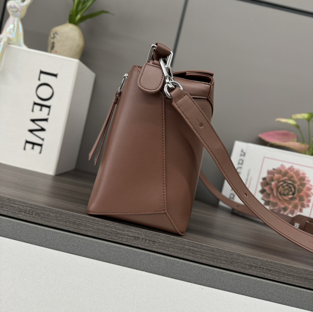 L0ew* puzzle bag-33*14.7*21.5cm