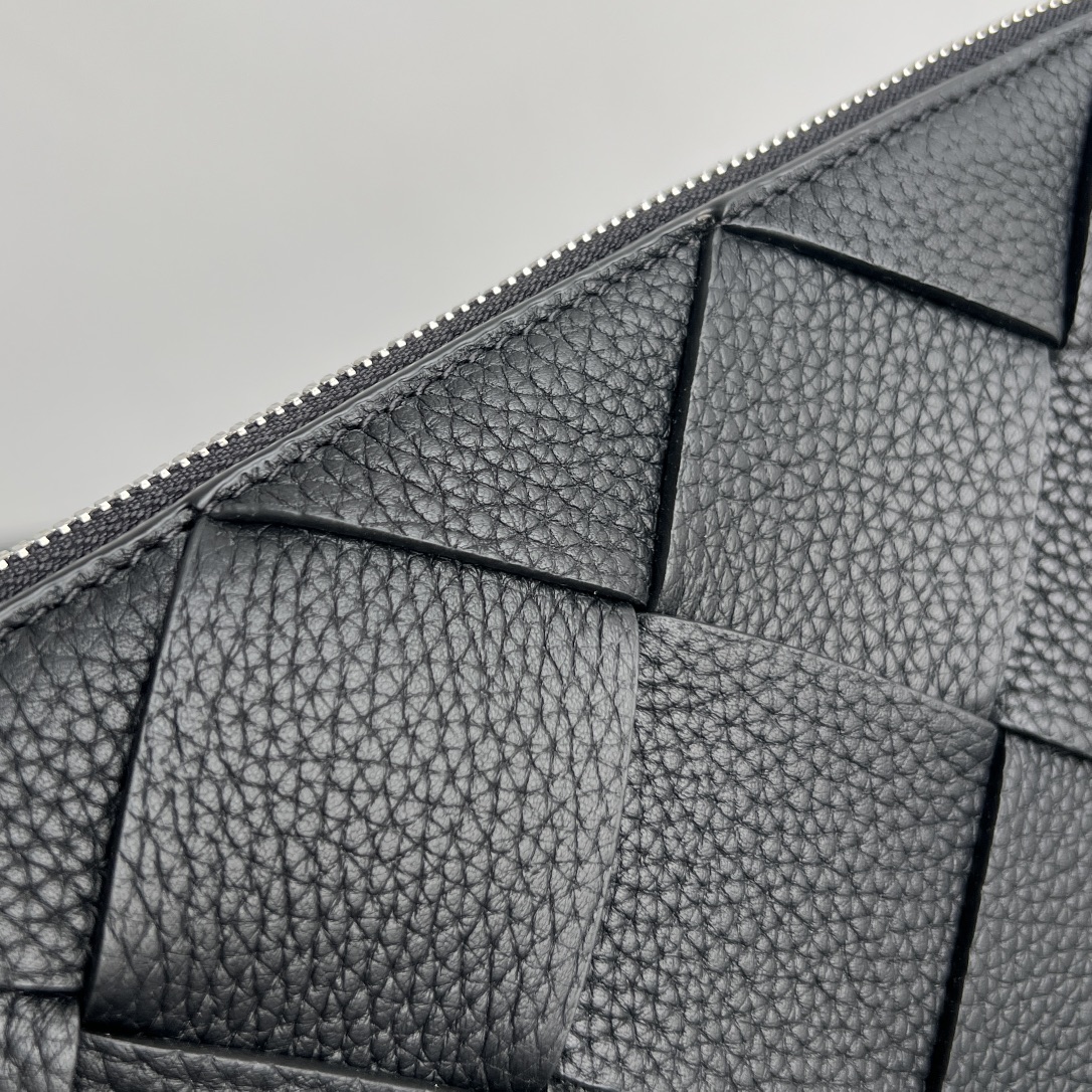 b0tte*a Ven*ta diago pouch-33x23x2cm