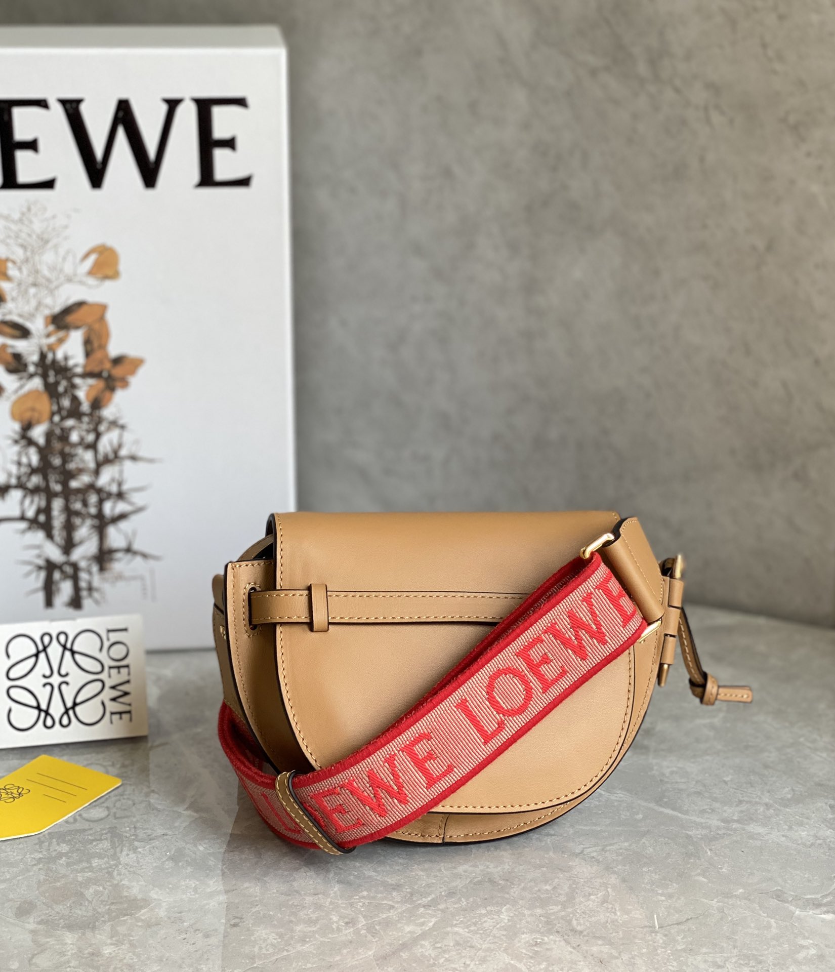 L0ew* mini puzzle gatedual bag-21*12.5*9cm