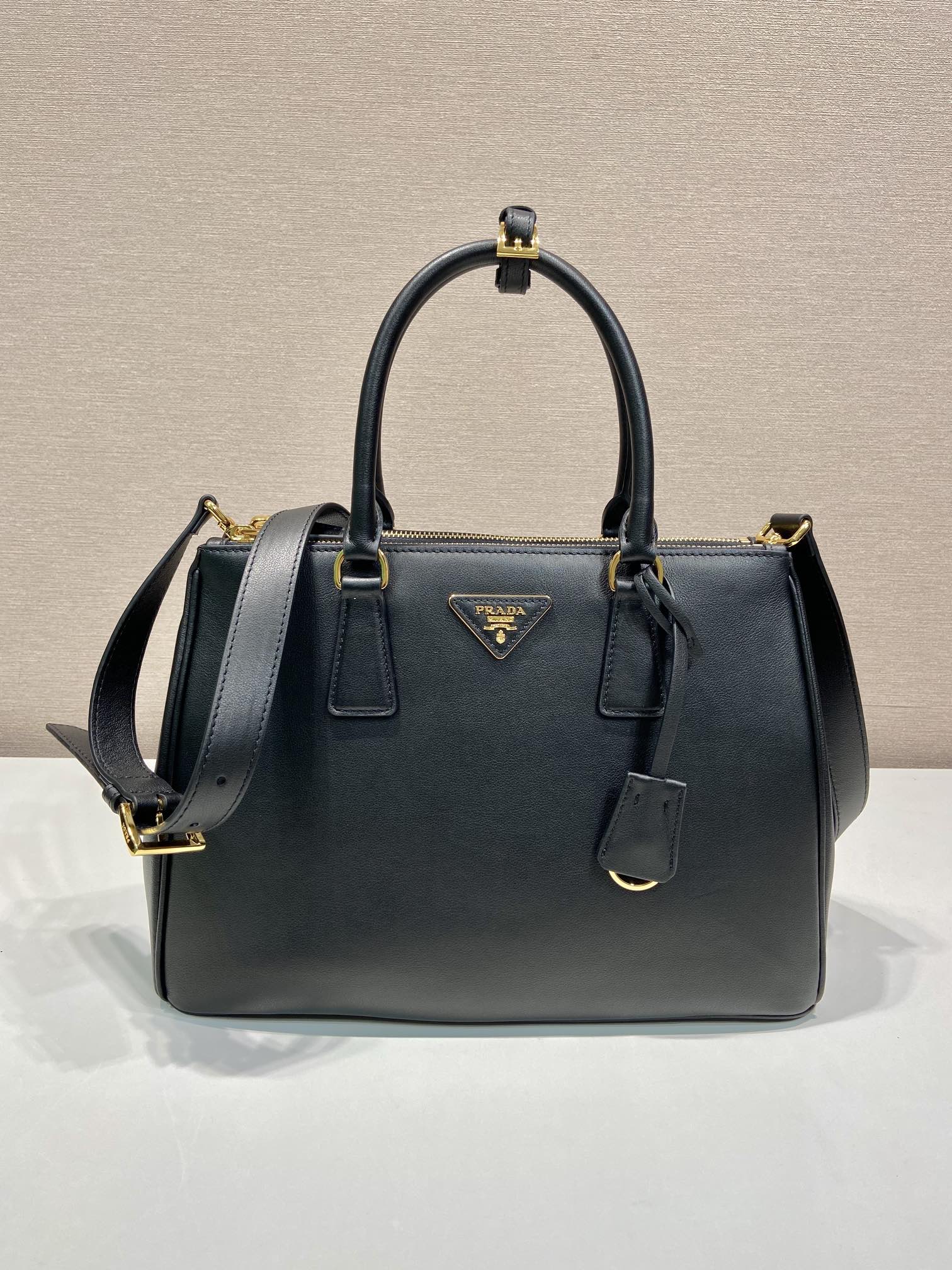 Pra*a borsa galleria in saffiano 1ba863-28*20*12&32*22.5*13.5cm