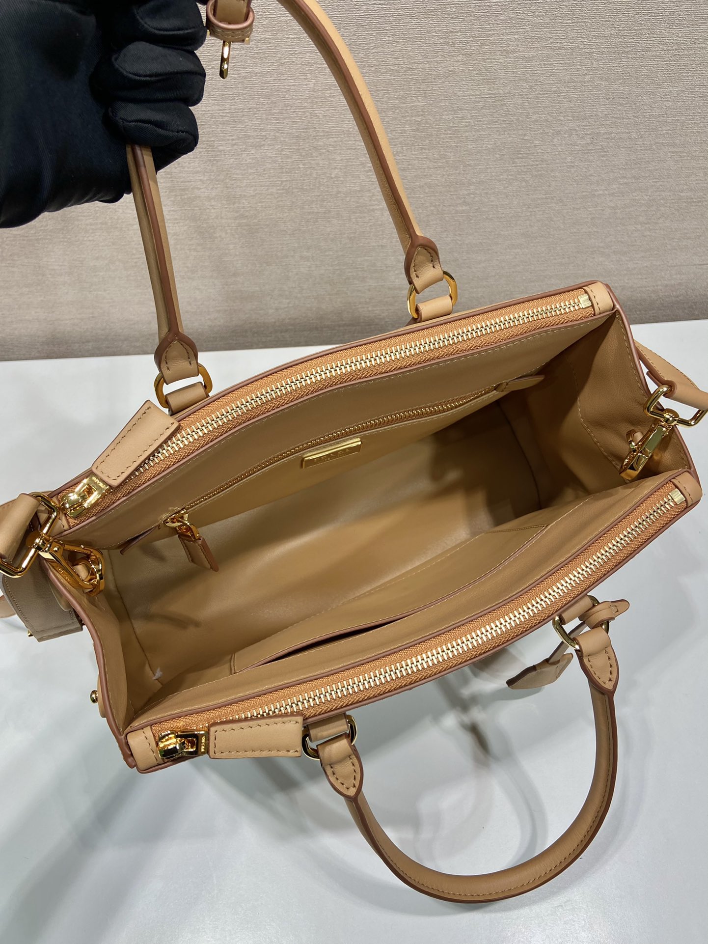 Pra*a borsa galleria in saffiano 1ba863-28*20*12&32*22.5*13.5cm