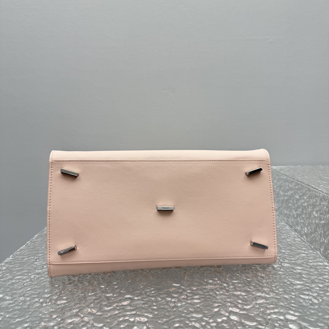 Ferragamo Top-handle Bag-32*22*14CM