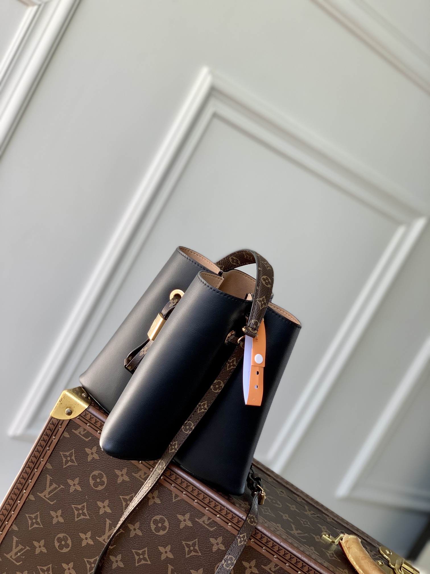 l0vis Vvtt0n bloom pm black calf bag-m13843-16 x 21 x 21cm