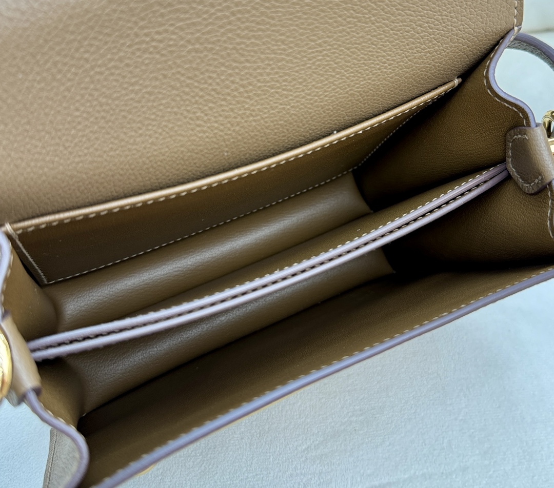 H**me5 Roulis Bag