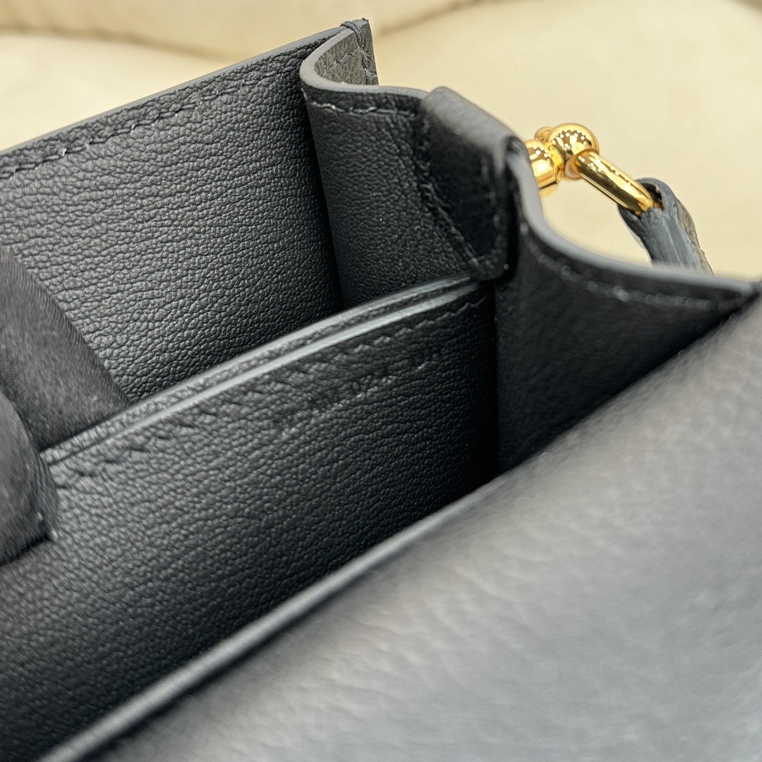 H**me5 Roulis Bag
