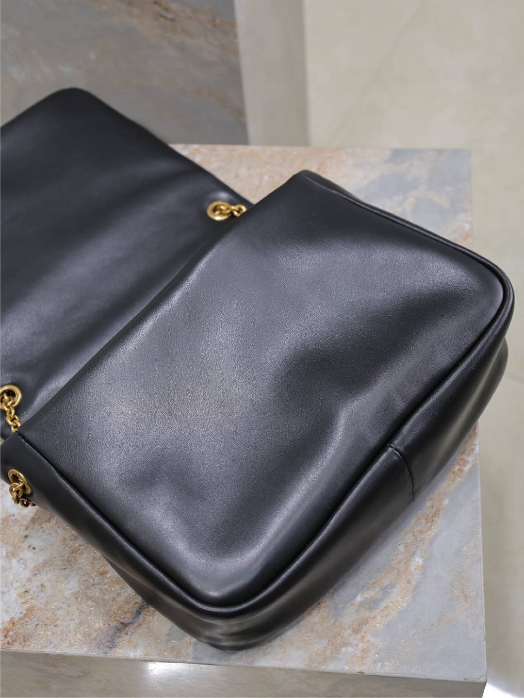 Y51 jamie 4.3 in suede-29×21×9.5cm