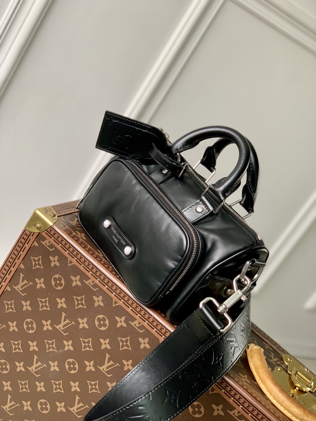 l0vis Vvtt0n keepall cargo bandoulière 25 -m13988-25*15*11cm