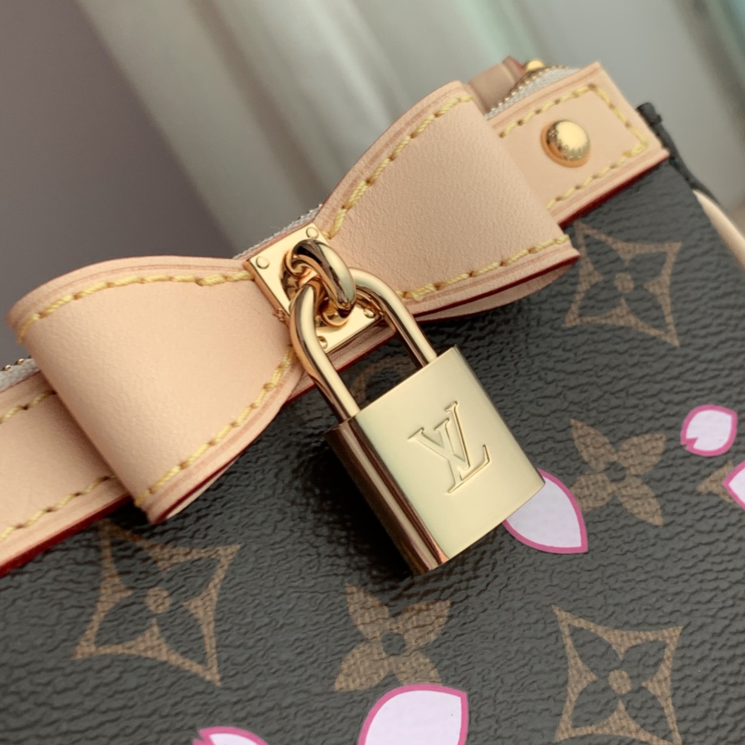 l0vis Vvtt0n pochette accessoires bag-13 x 4 x 22cm