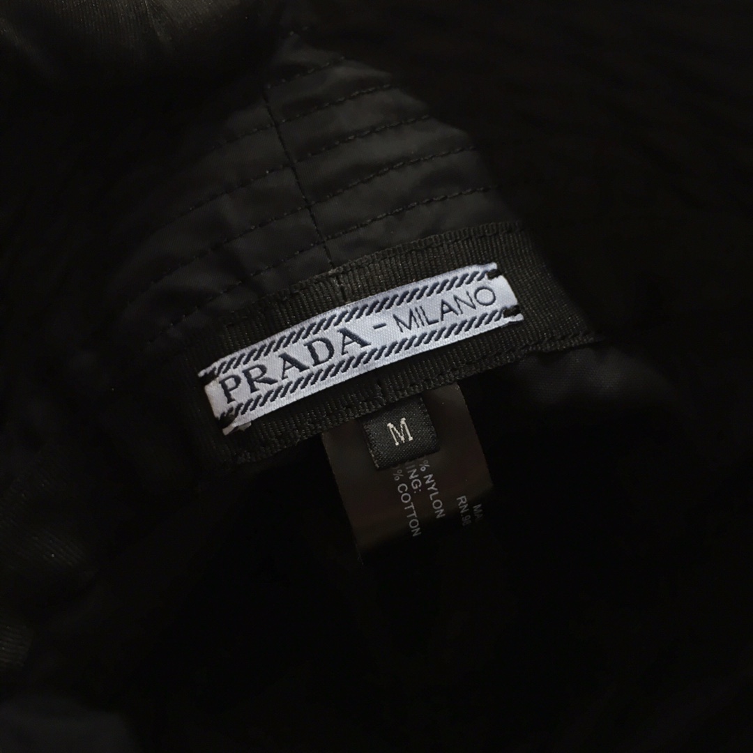 Pra*a hats