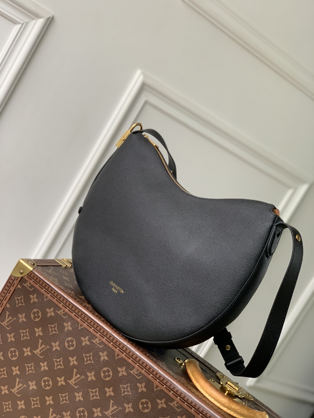 l0vis Vvtt0n low key cookie bag-m14417-26 x 5 x 32cm