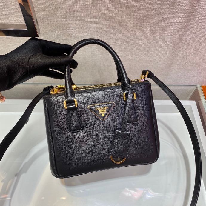 Pra*a borsa galleria small in saffiano 1ba906-20*15*9.5cm