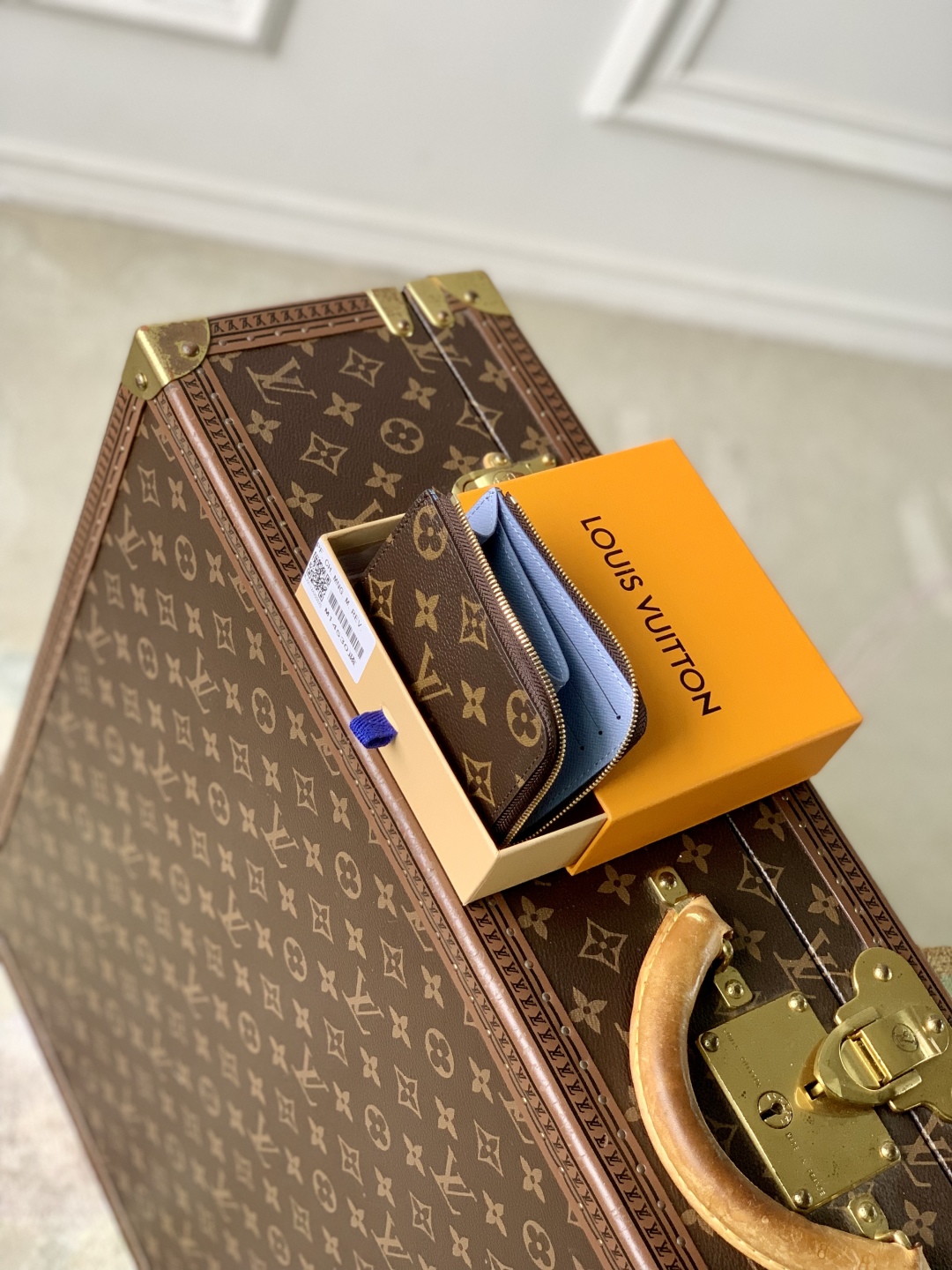 l0vis Vvtt0n wallet mm14530-11 x 8.5 x 1.5cm