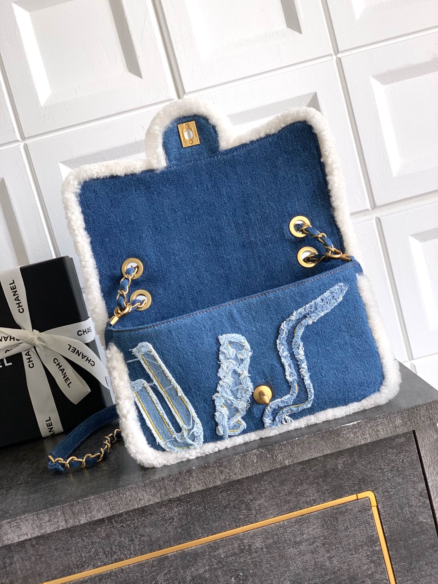 Ch@nel Flap Bag-26CM
