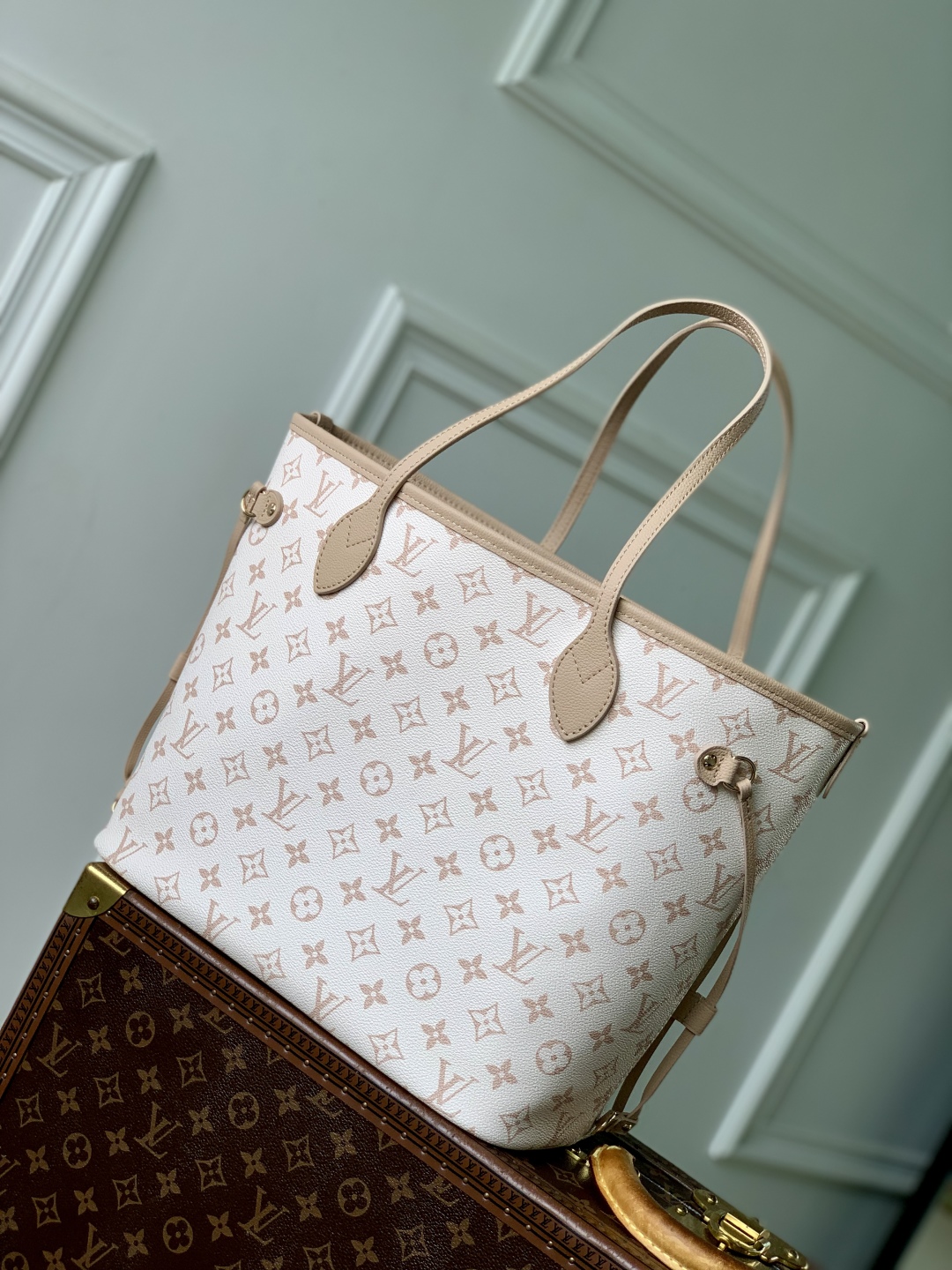 l0vis Vvtt0n neverfull inside out mm-25665-31 x 28 x 14cm