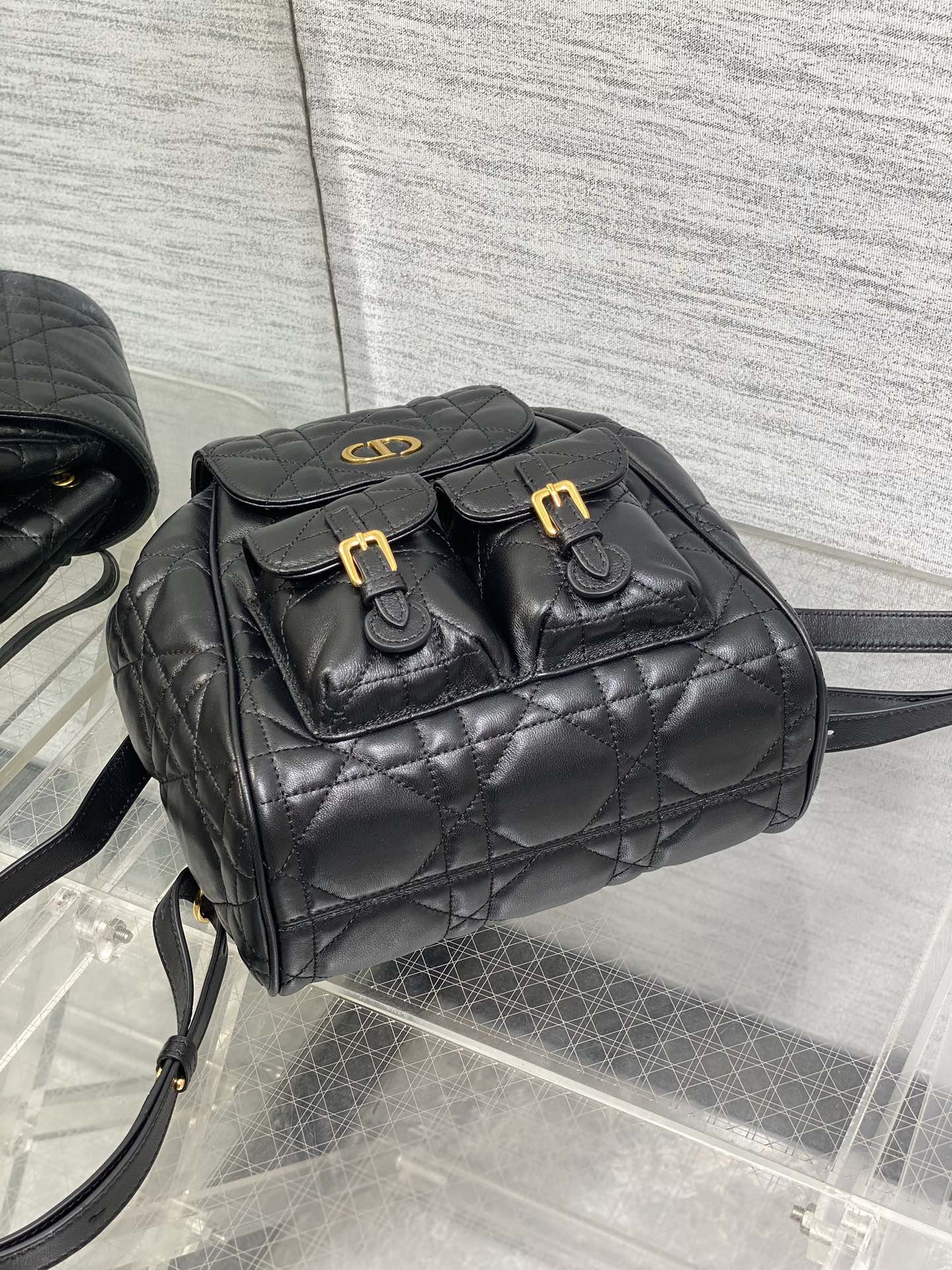 Diro Caro Backpack-23×26.7×12.5CM