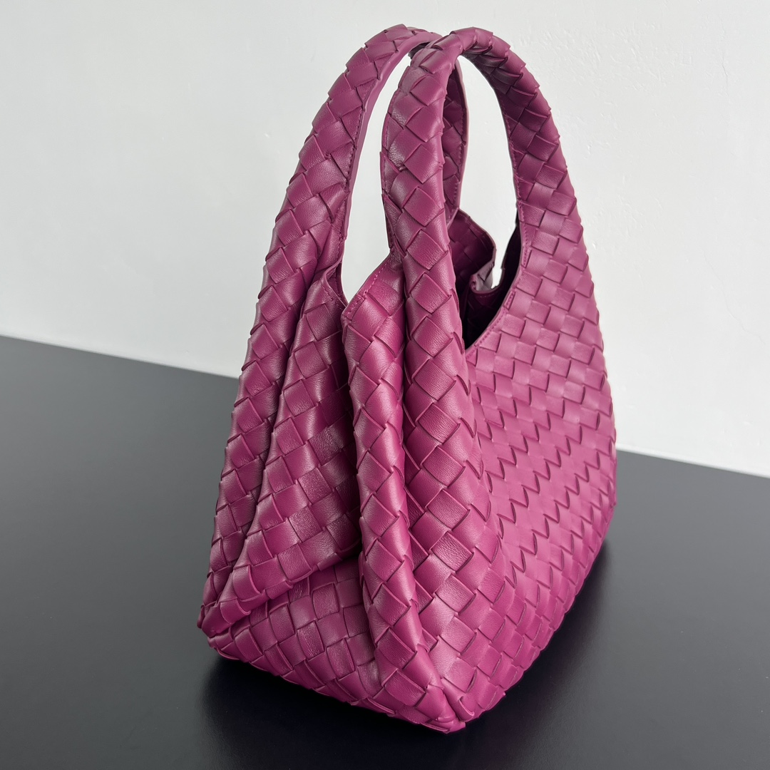 b0tt*ga Ven*ta campana bag-33x20x16.5cm
