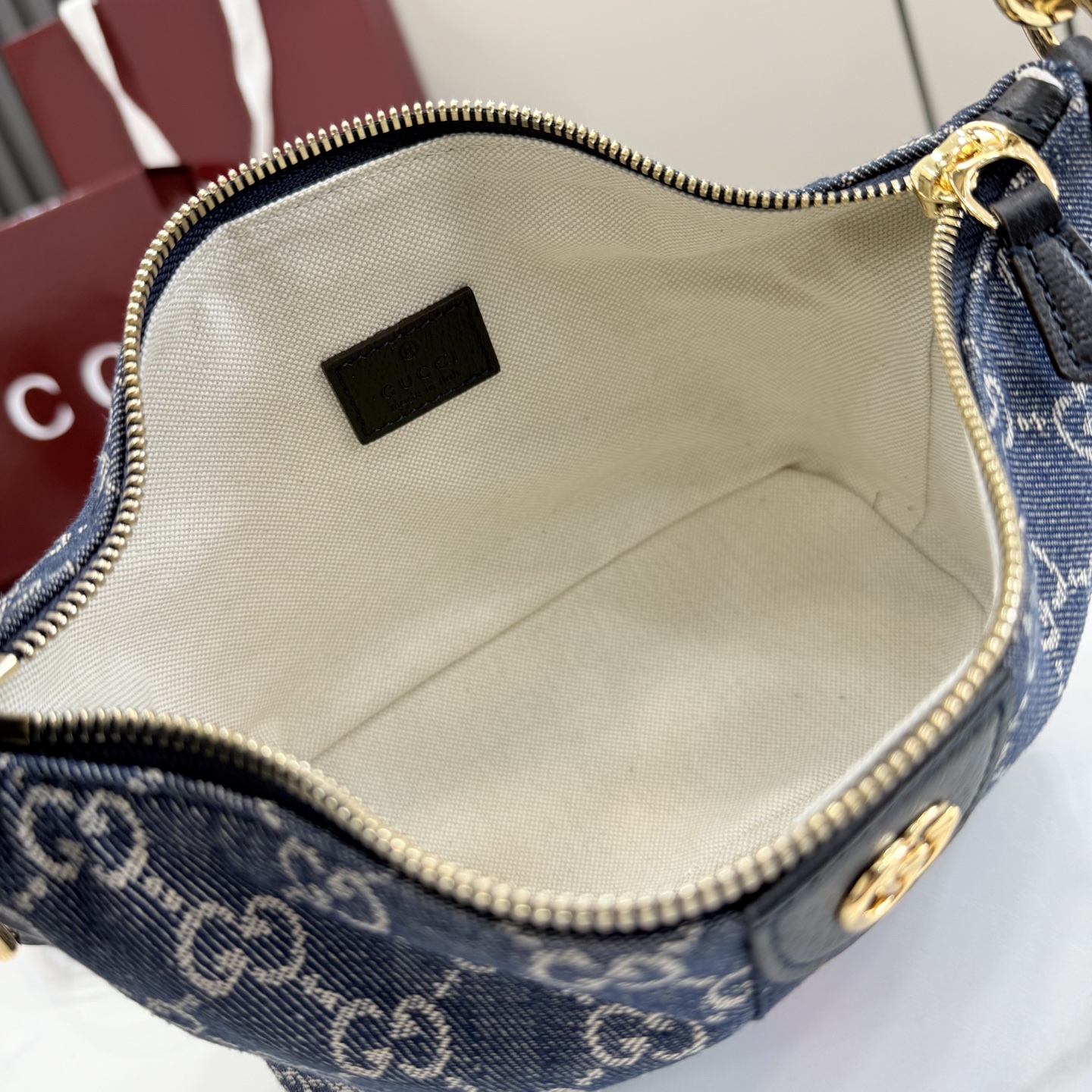 Gvc*1 Vanity Medium Top Handle Bag -19*10*9CM