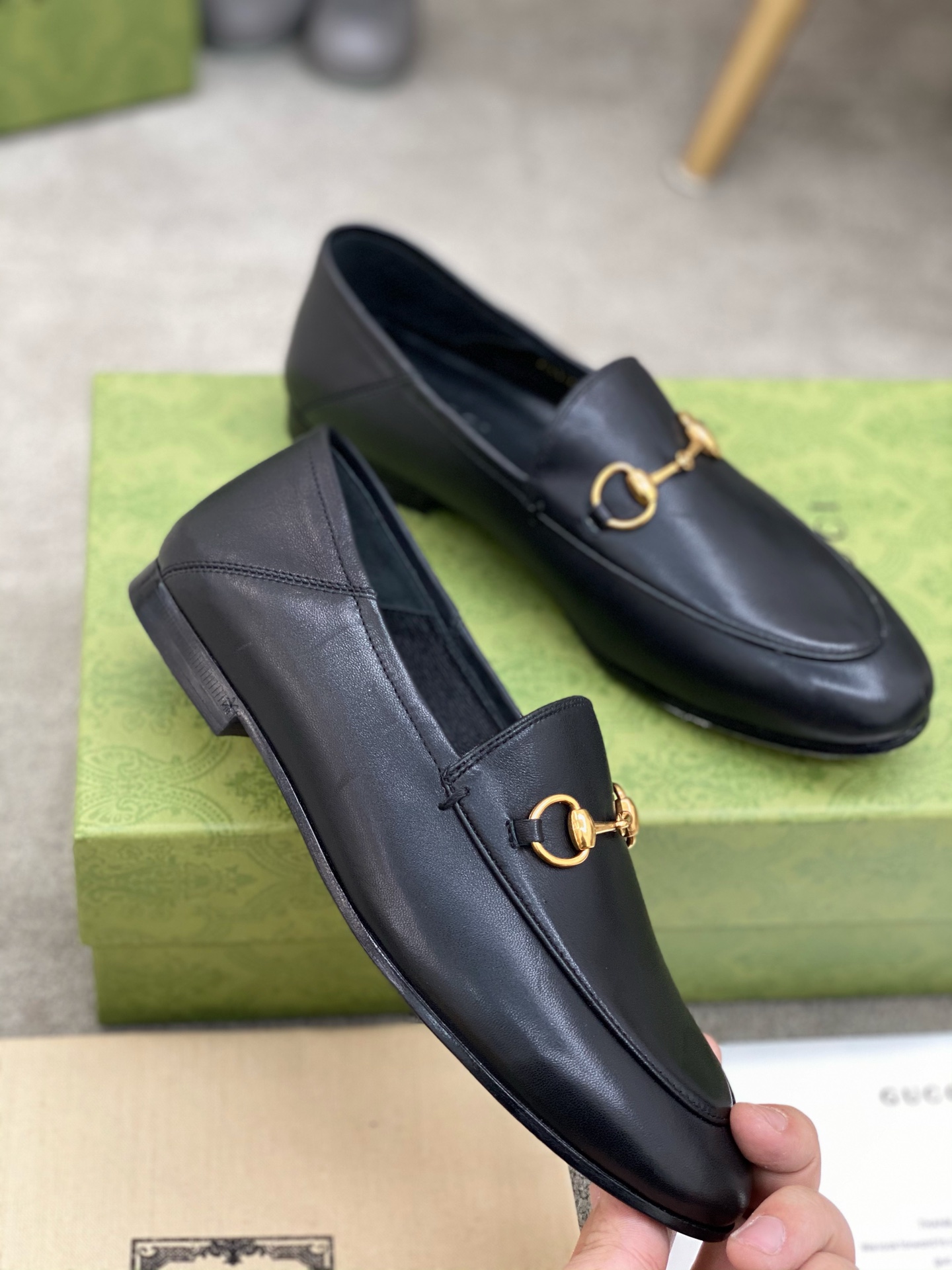 G*u*i loafers