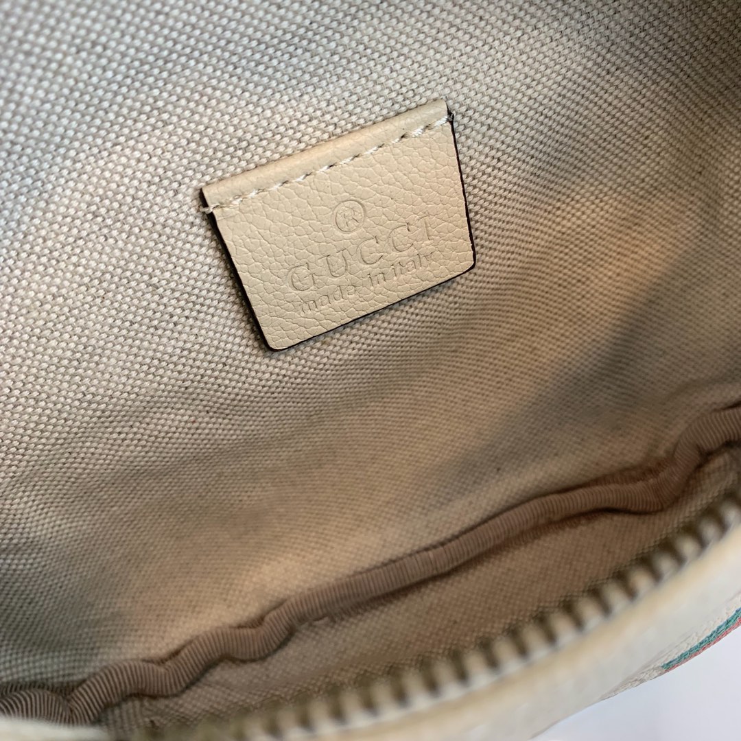 G*u*i waist bag-22cm