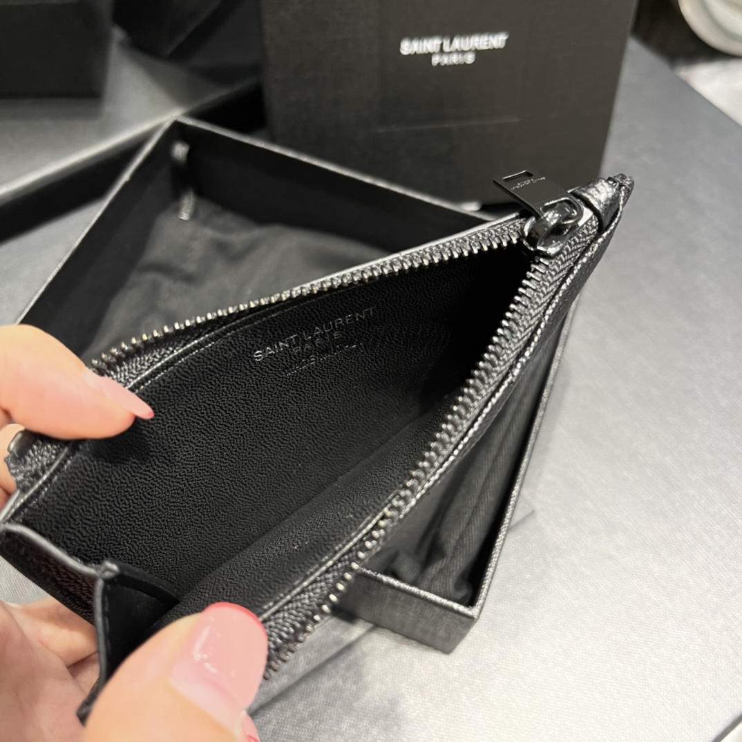 Y*L fragmets wallet-13x8x2cm
