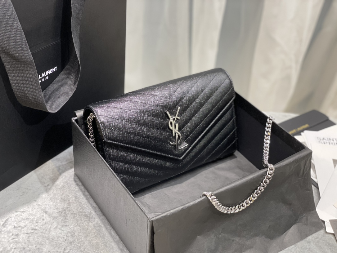 Y*L woc chain bag-22.5x14x4cm