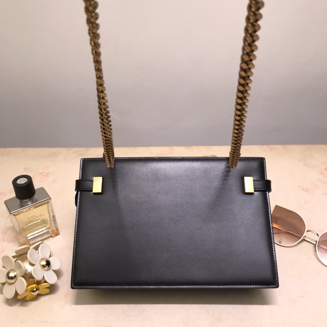 Y*L chain bag-24*16*5cm