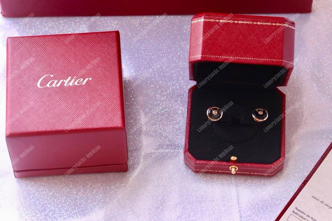 Cartier Amulette De Earrings