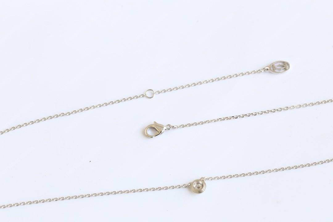 Cartier Diamants Légers Necklace