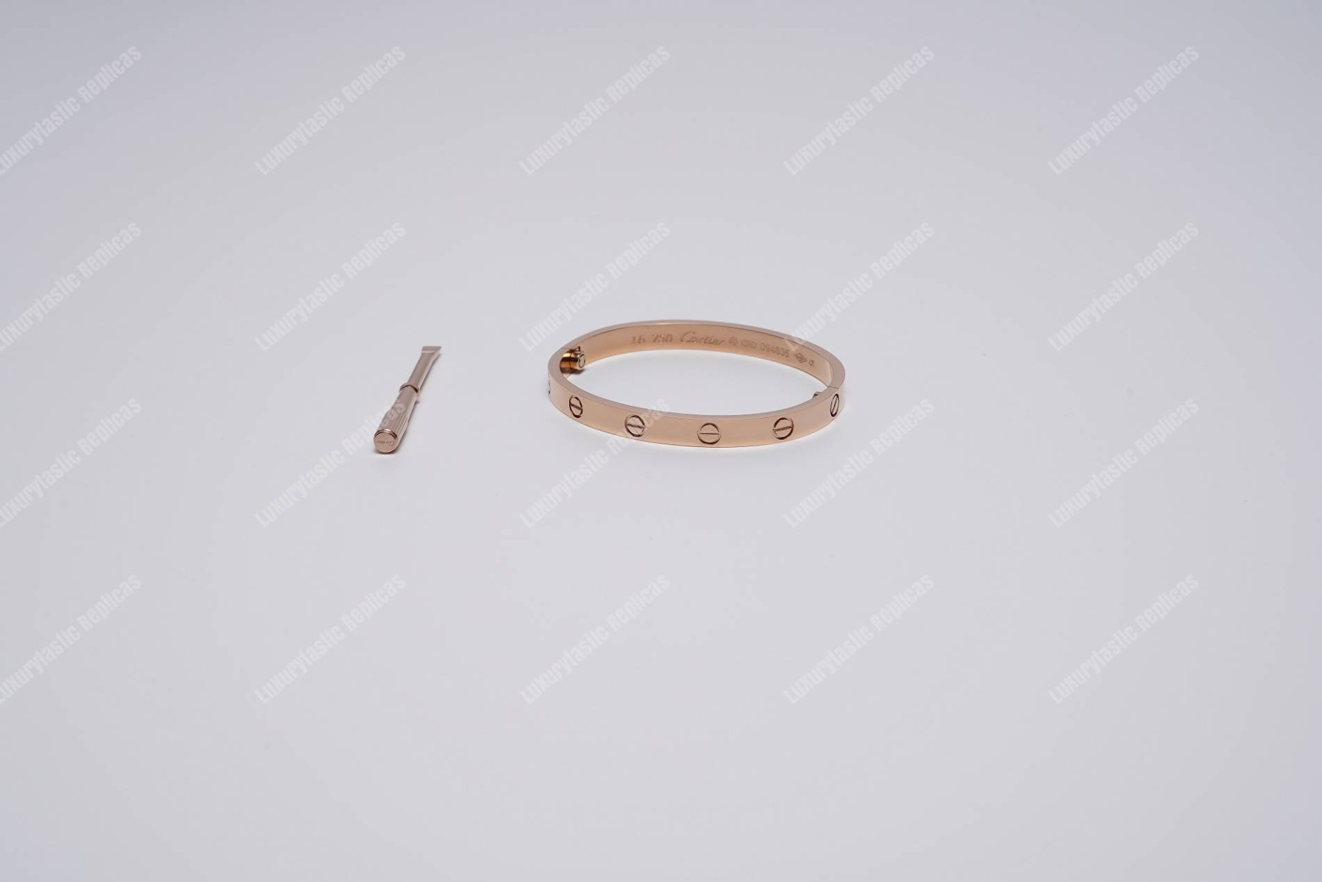Cartier Love Bracelet Replica