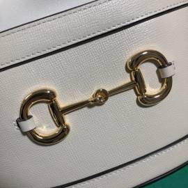 G*u*i 1955 horsebit bucket bag white