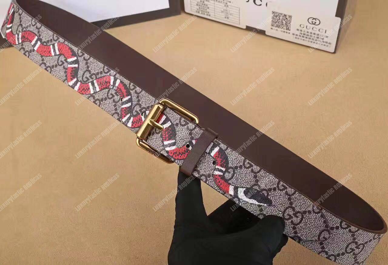 gg Sup*e belt with kingsnake print