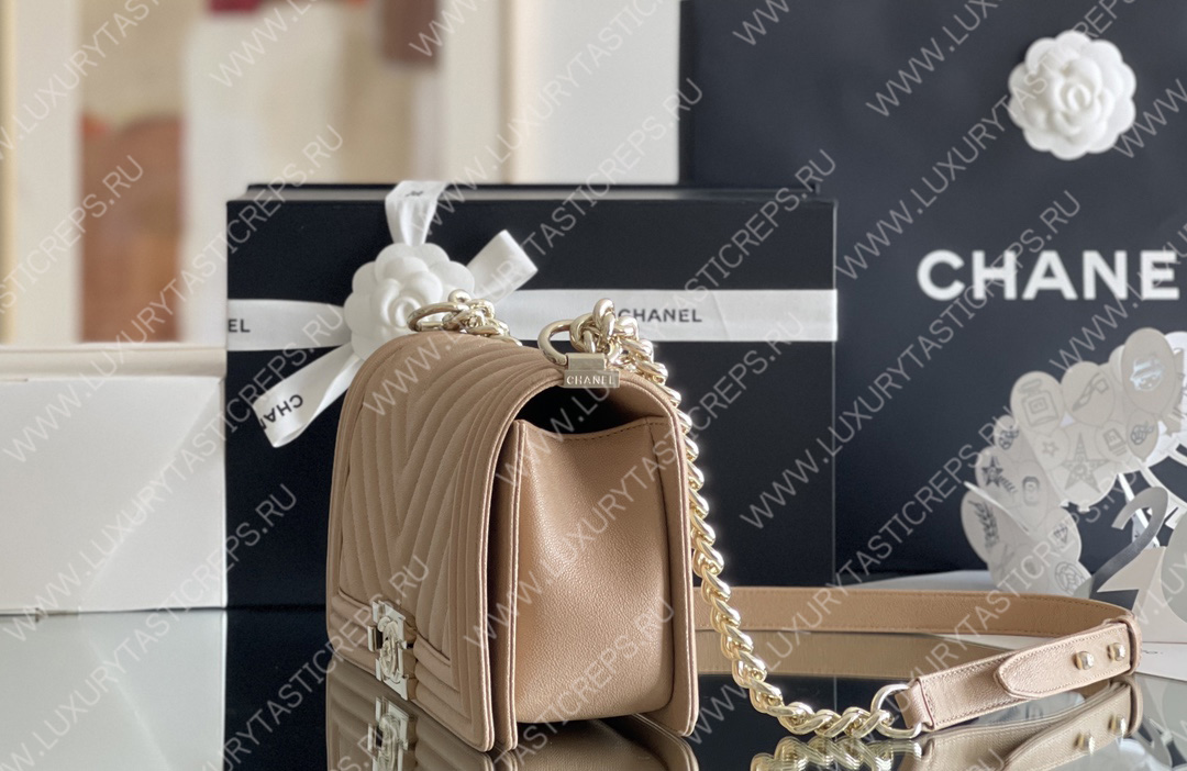 Caviar Chevron Quilted Medium Boy Flap Dark Beige