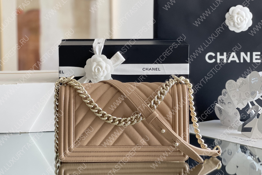 Caviar Chevron Quilted Medium Boy Flap Dark Beige