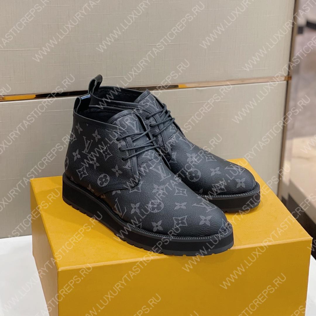 l**is V*t*n boots black 1a9a8g