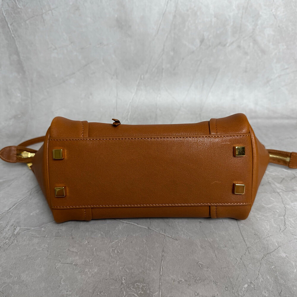 Ce1i*e SMALL NEW LUGGAGE IN S*pPLE SHINY LAMBSKIN(HIGH-END GRADE)