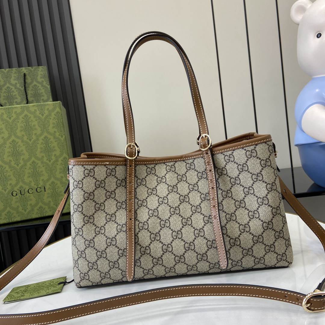 GG Emblem medium tote bag